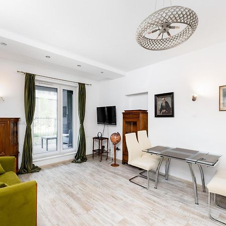 Nadwislanska 11 Apartment With Garden คราคูฟ ภายนอก รูปภาพ