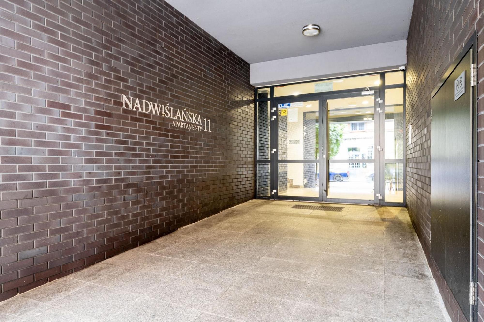 Nadwislanska 11 Apartment With Garden คราคูฟ ภายนอก รูปภาพ